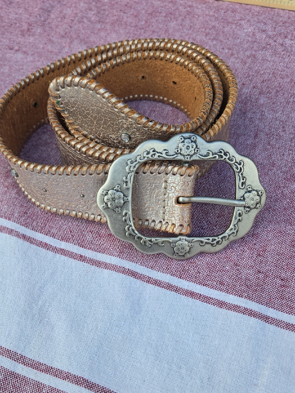 Fossil Tan Silver Leather Belt with Whipstitch Detail